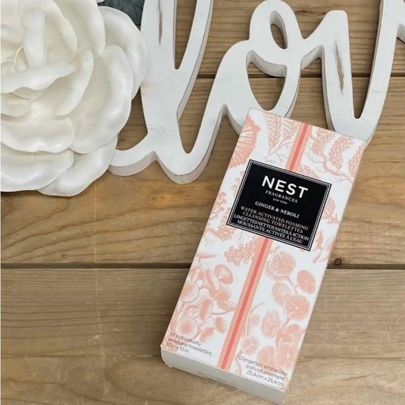 NEST Fragrances Other - Nest Fragrances Water activated NWT foaming towelettes